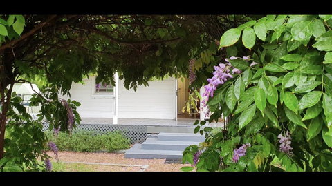 River Cottage - Sunshine Coast Tourism 0