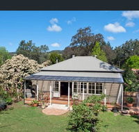 River Cottage - boutique accommodation - Holiday Sunshine Coast