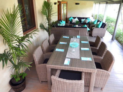 Riverbend Suite Rooms - Holiday Sunshine Coast 1