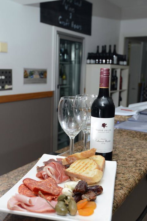 Rockpool Motor Inn - Holiday Sunshine Coast 3