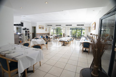 Rockpool Motor Inn - Holiday Sunshine Coast 1