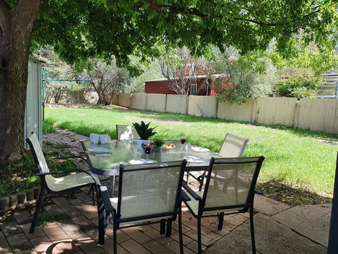 Ronelle Cottage - Holiday Sunshine Coast 2