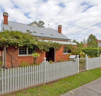 Rose Cottage - Historic Luxury - Holiday Sunshine Coast