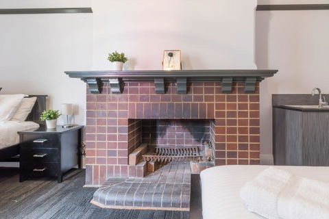 Royal Hotel Ryde - Sunshine Coast Tourism 3