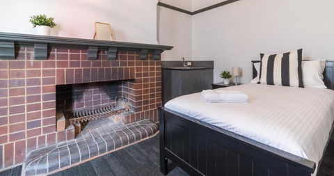 Royal Hotel Ryde - Sunshine Coast Tourism 2