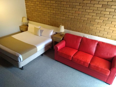 Rutherglen Motor Inn - Sunshine Coast Tourism 2