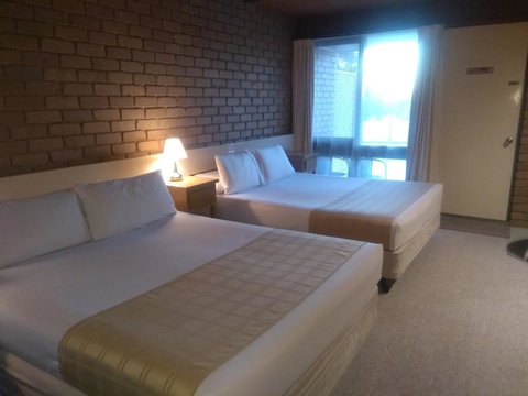 Rutherglen Motor Inn - Sunshine Coast Tourism 1