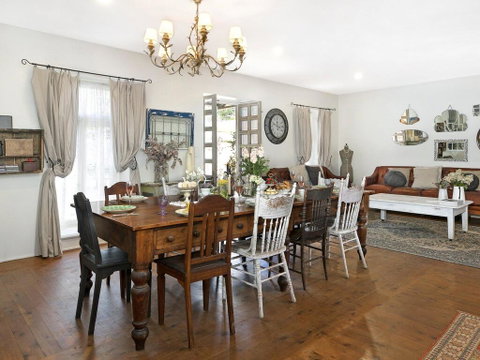 Saint Eloi - La Maison - Sunshine Coast Tourism 0