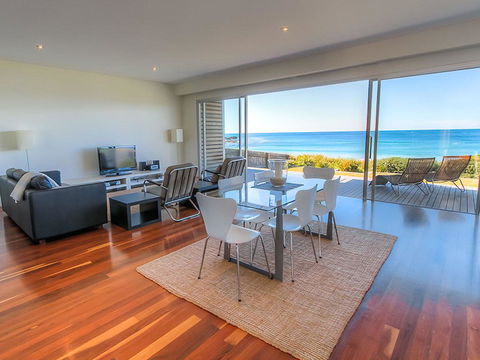 SALT - Sunshine Coast Tourism 0