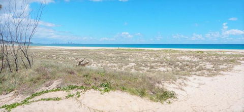 San Chelsea Beachside Apartments - Sunshine Coast Tourism 2