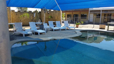 Sandcastle Motel Tin Can Bay - Sunshine Coast Tourism 1