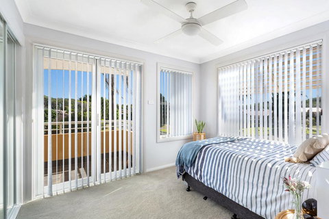 Sandcastles, 1/8 Ala Moana Way - Holiday Sunshine Coast 2