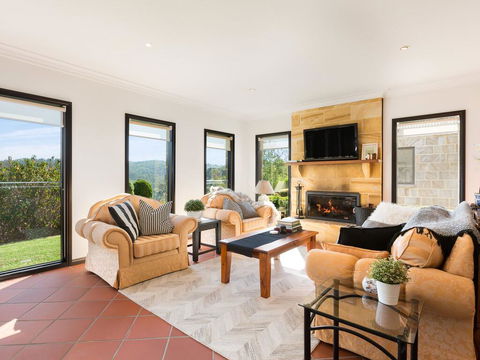 Sandstone Estate - Sunshine Coast Tourism 1