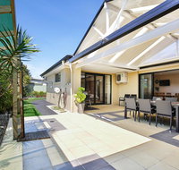 Sandy Bottom - Pet Friendly - 3 Min Walk to Beach - Holiday Sunshine Coast