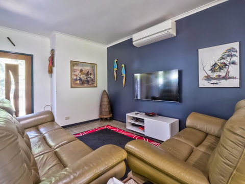 Sandy Feet Retreat Hervey Bay - Sunshine Coast Tourism 3