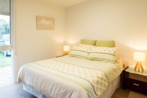 Sandy Point Hideaway - Sunshine Coast Tourism 3