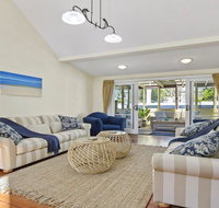 Sandy Shores - character charm outdoor spa - Sunshine Coast Tourism
