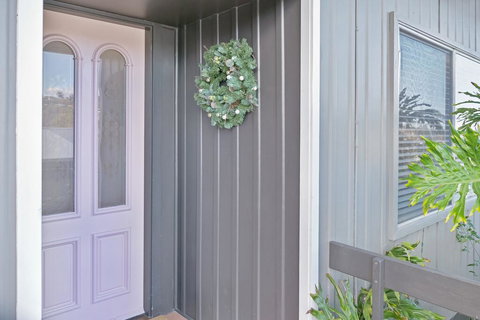 Sapphire Cottage - Holiday Sunshine Coast 2