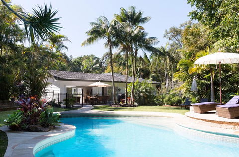 Satara Byron Bay - Coastal Lifestyle - Sunshine Coast Tourism 0