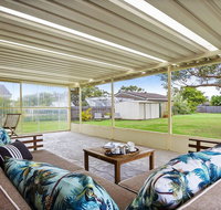 Sea Bird - close to beach shops and cafes - Sunshine Coast Tourism
