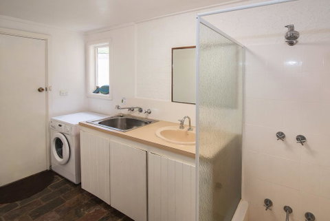 Sea Breeze - Sunshine Coast Tourism 3