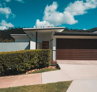 Sea La Vie ON SEAVIEW NETFLIX POOL WIFI - Sunshine Coast Tourism