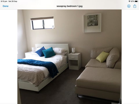 Sea Spray - Holiday Sunshine Coast 3