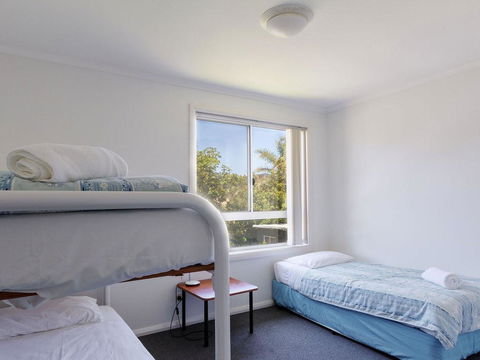 Seachange Townhouse 4 - Holiday Sunshine Coast 3