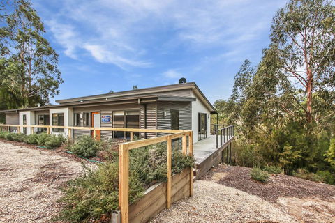 Seafarers Rest - Sunshine Coast Tourism 0