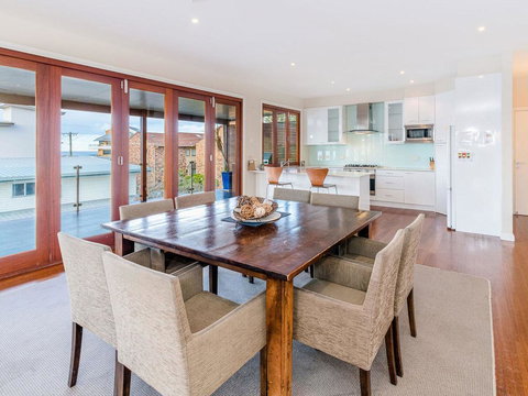 Seagrass 1/3 Great Holiday Destination. - Holiday Sunshine Coast 2