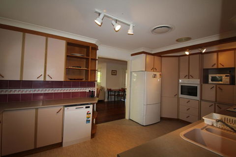 SEAMIST - Sunshine Coast Tourism 1