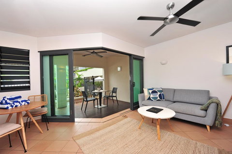 Seascape Holidays - The Peninsula Apartments (Adults Only) - Holiday Sunshine Coast 1