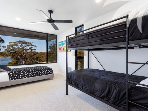 Seashells Lakeside Holiday Perfection - Sunshine Coast Tourism 2