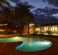Seasons Hotel Newman - Sunshine Coast Tourism
