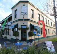 Seaview House - Sunshine Coast Tourism