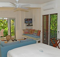 Sejala Beach Huts - Sunshine Coast Tourism