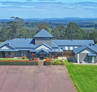 Sensational Heights Bed  Breakfast - Holiday Sunshine Coast