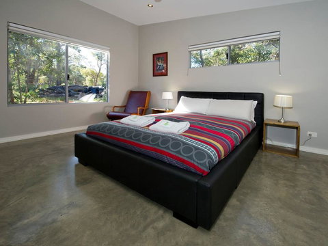 Sequoia Sanctuary - Holiday Sunshine Coast 3