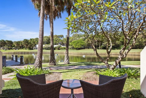 Serenity Bay Studio Apartment - Sunshine Coast Tourism 2