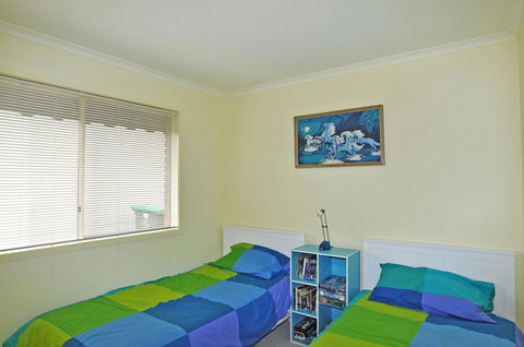 SERRELL BY THE SEA - PET FRIENDLY - Sunshine Coast Tourism 2