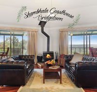 Shambhala Guesthouse - Holiday Sunshine Coast
