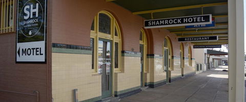 Shamrock Hotel Motel Temora - Sunshine Coast Tourism 0