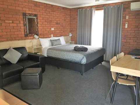 Shannon Motor Inn - Holiday Sunshine Coast 0