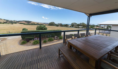 Shearers Rest - 5 Davey Road - Holiday Sunshine Coast 2