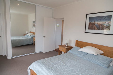 Shearers Rest - 5 Davey Road - Holiday Sunshine Coast 1