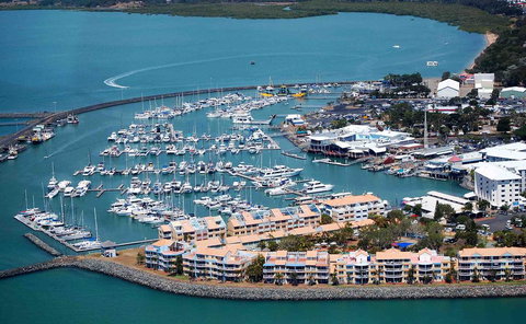 Shelly Beach Motel - Holiday Sunshine Coast 1