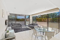 Shoal Bay Road Aura Apartments Unit 05 59