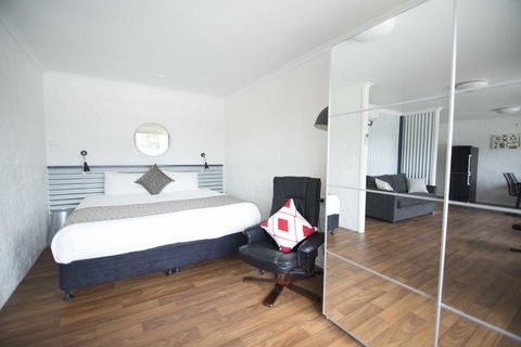 Siesta Central Apartments - Sunshine Coast Tourism 2
