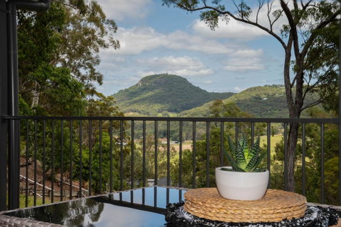 Silhouette Cottage - Sunshine Coast Tourism 3