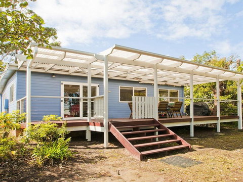Silvermere Cottage - A Cosy Family Getaway - Holiday Sunshine Coast 3